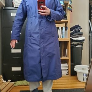 Barely warn ll bean Rain coat, long past the knee, with removable liner
